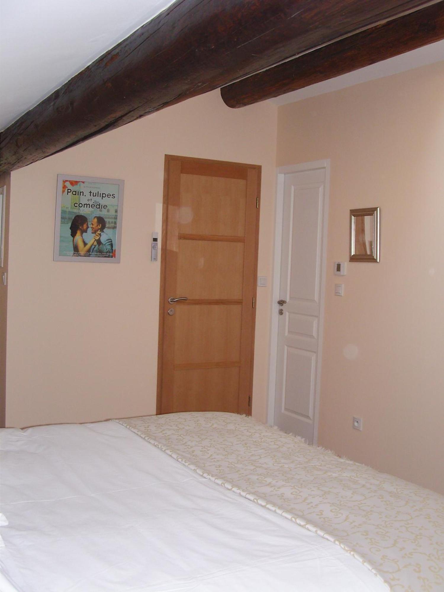 マルセイユ レ シャンブレ ドゥ ジェネット Bed & Breakfast エクステリア 写真