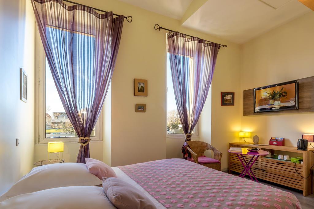マルセイユ レ シャンブレ ドゥ ジェネット Bed & Breakfast エクステリア 写真